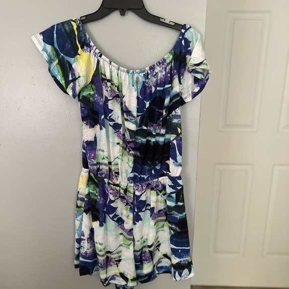 Hawaiian Tropic Coverup - Picture 1 of 6